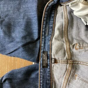 Judy Blue Women's Dark Blue Jeans